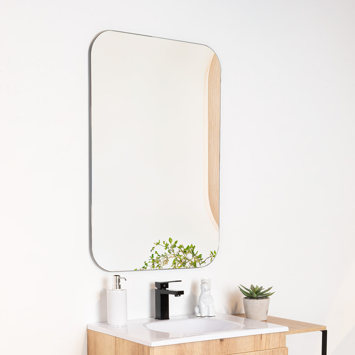 Espejo de Baño Pompe Plateado 60x90cm Rectangular con Biselado - Espejos de Baño | Bylmo