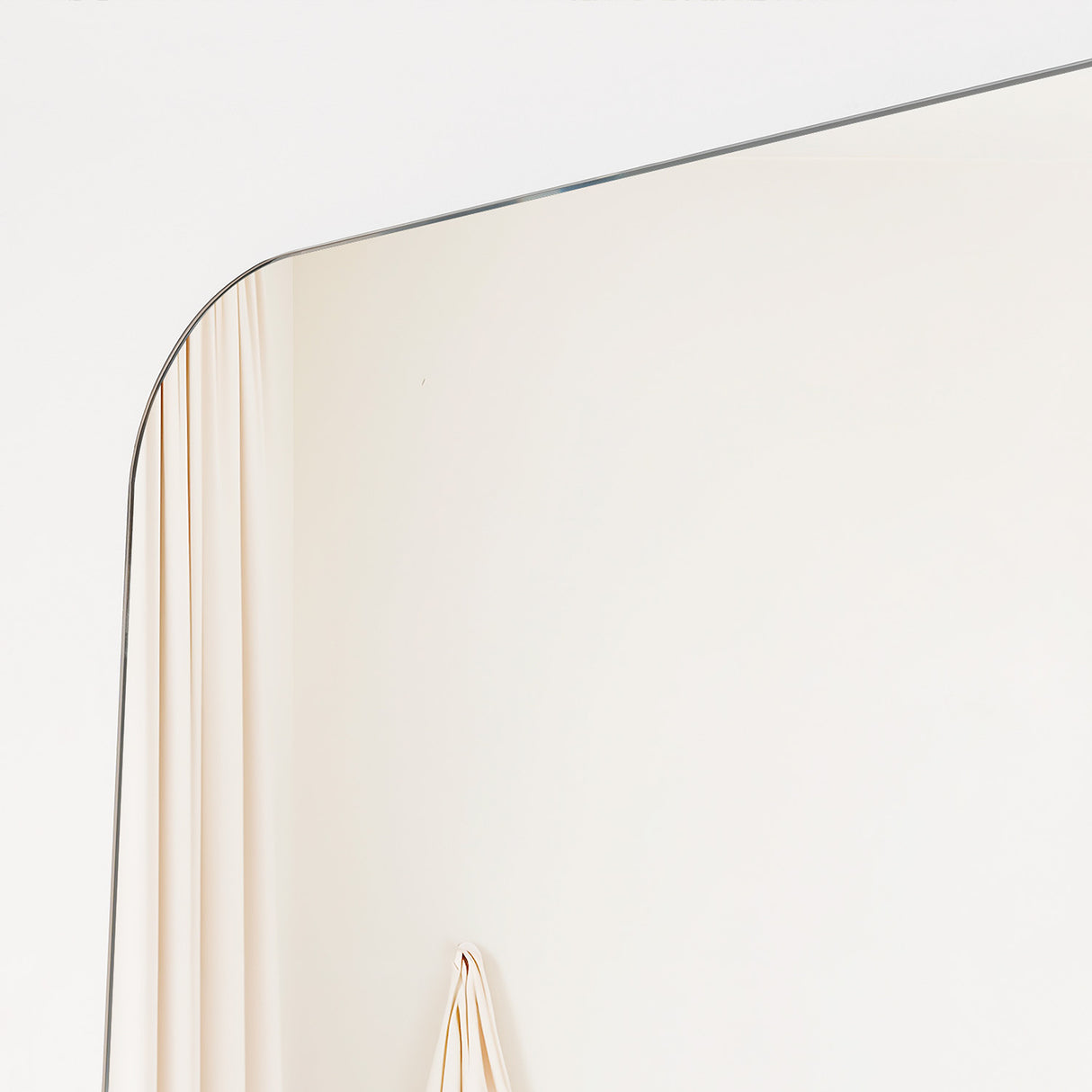 Espejo de Baño Pompe Plateado 60x90cm Rectangular con Biselado - Espejos de Baño | Bylmo