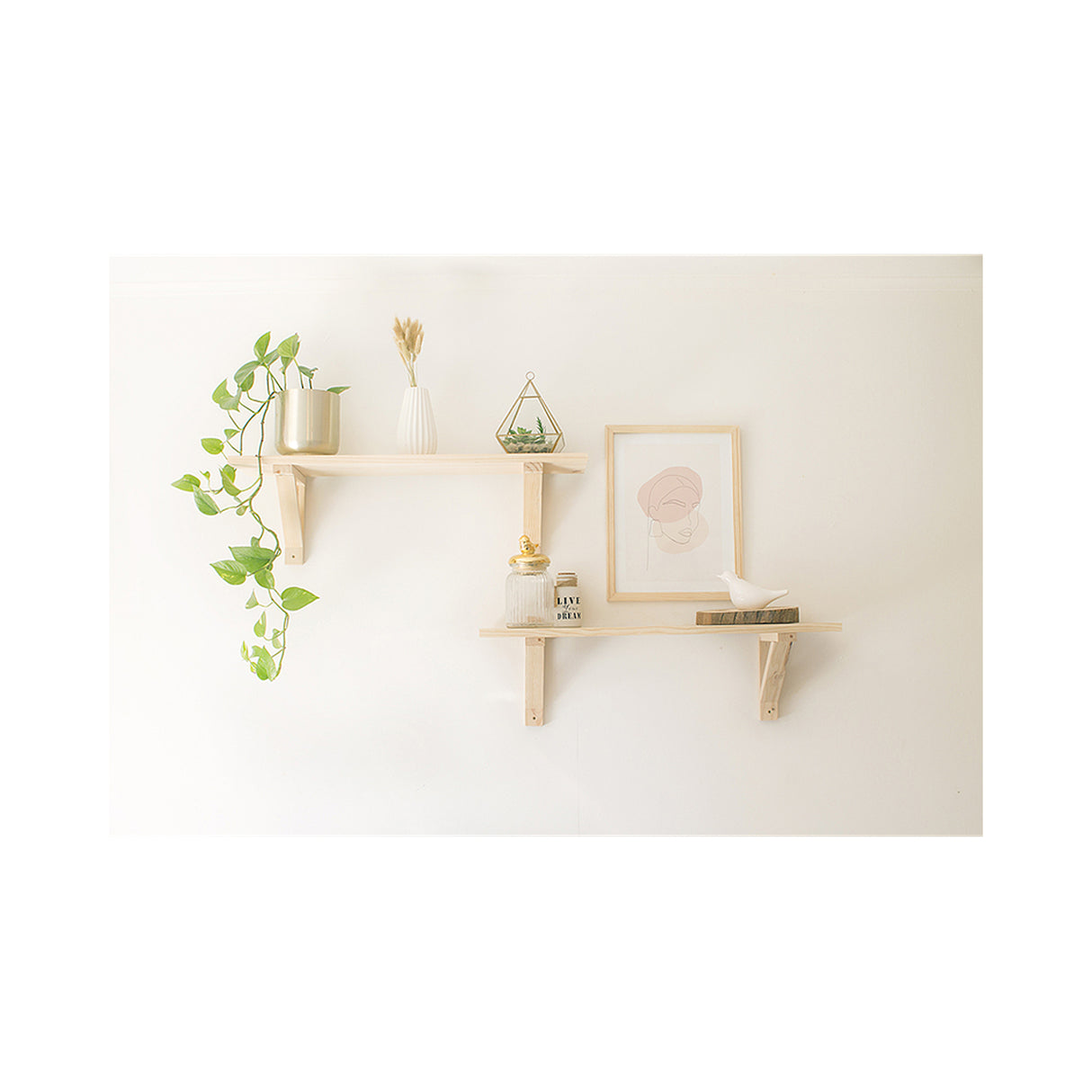 Repisa Celta 60x26cm Café con 1 Entrepaño Flotante - Repisas y Percheros | Bylmo