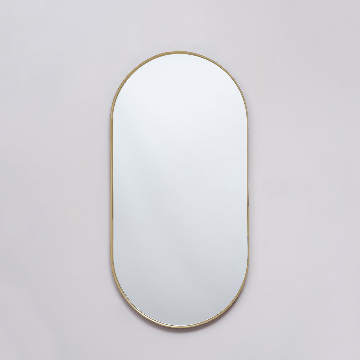 Espejo Lyon Ovalado Dorado 50x100cm con Marco Metálico - Espejos Decorativos | Bylmo