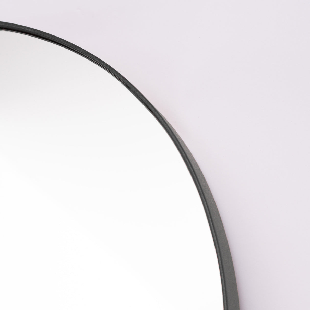 Espejo Visee Ovalado Negro 80x180cm con Marco Metálico - Espejos Decorativos | Bylmo