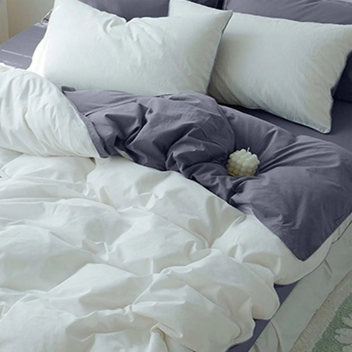 Duvet Lilis Gris Claro Blanco Para Cama Semidoble 120x190cm - Tendidos y Cubrelechos | Bylmo