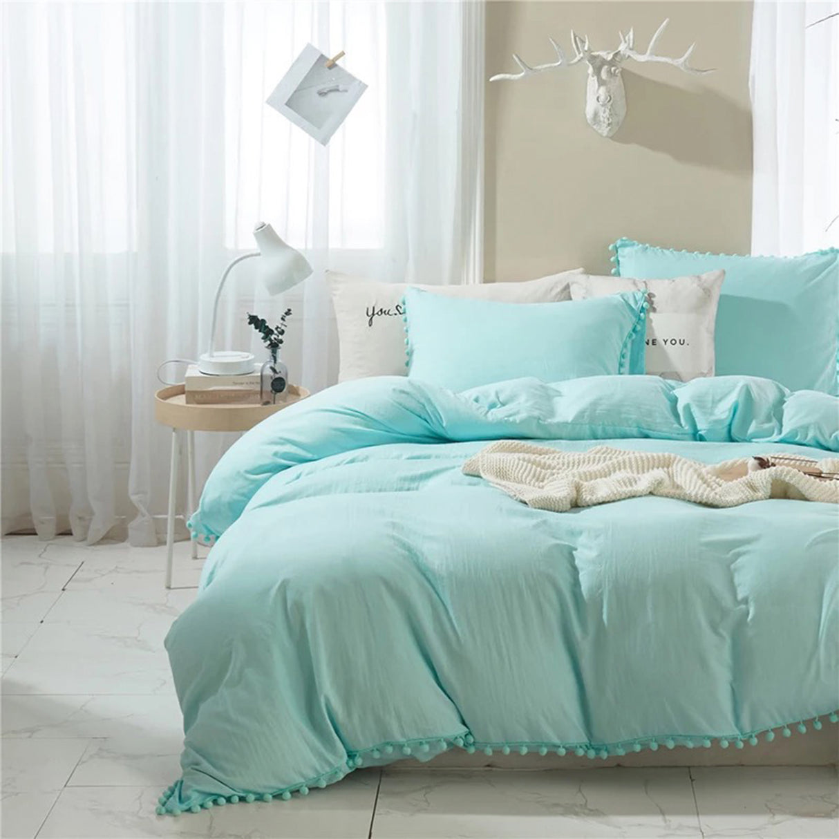 Edredón Boress Azul Claro Para Cama Sencilla 90x190cm - Tendidos y Cubrelechos | Bylmo