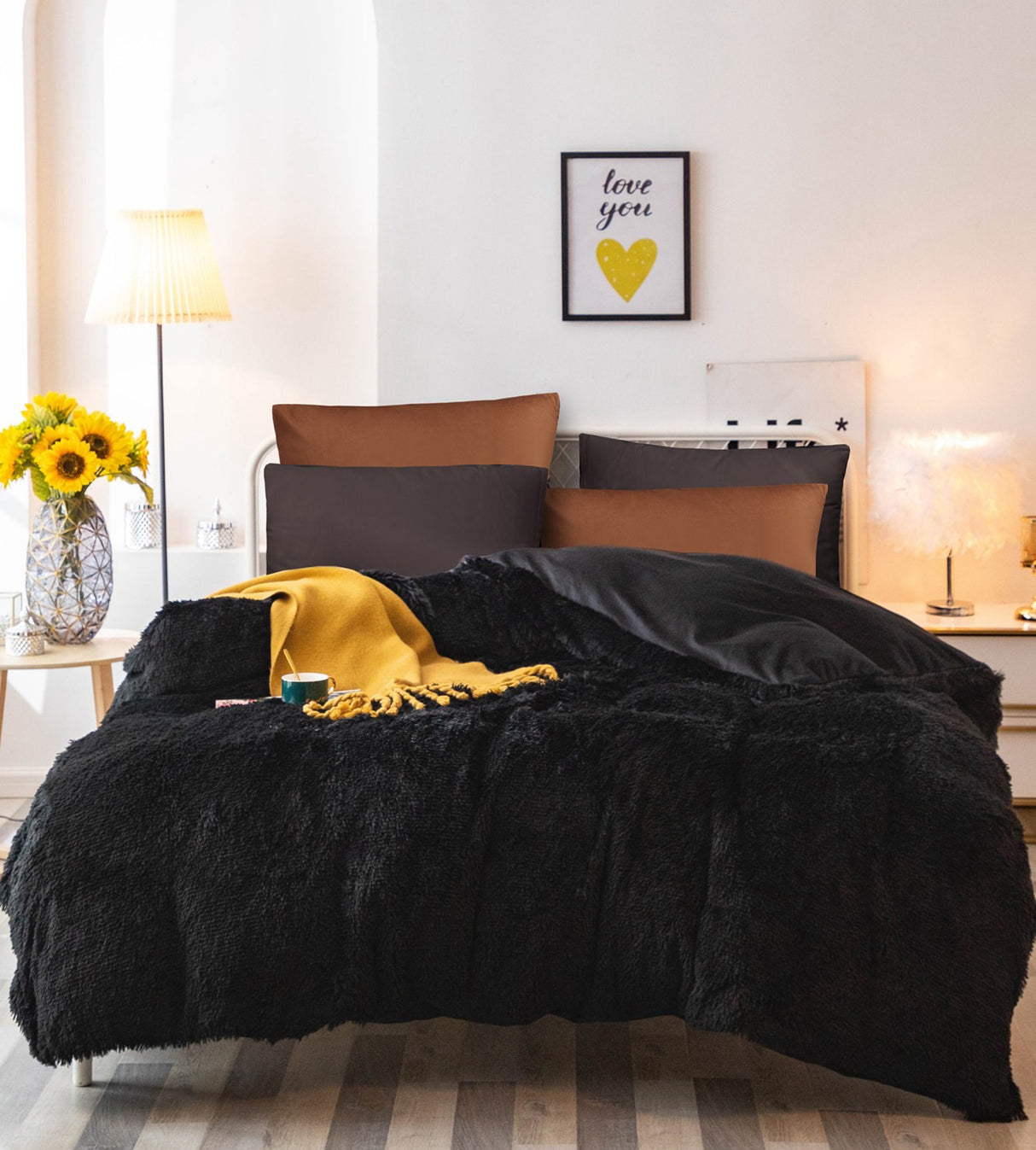 Edredón Fabre Negro Crema Para Cama Semidoble 120x190cm - Tendidos y Cubrelechos | Bylmo
