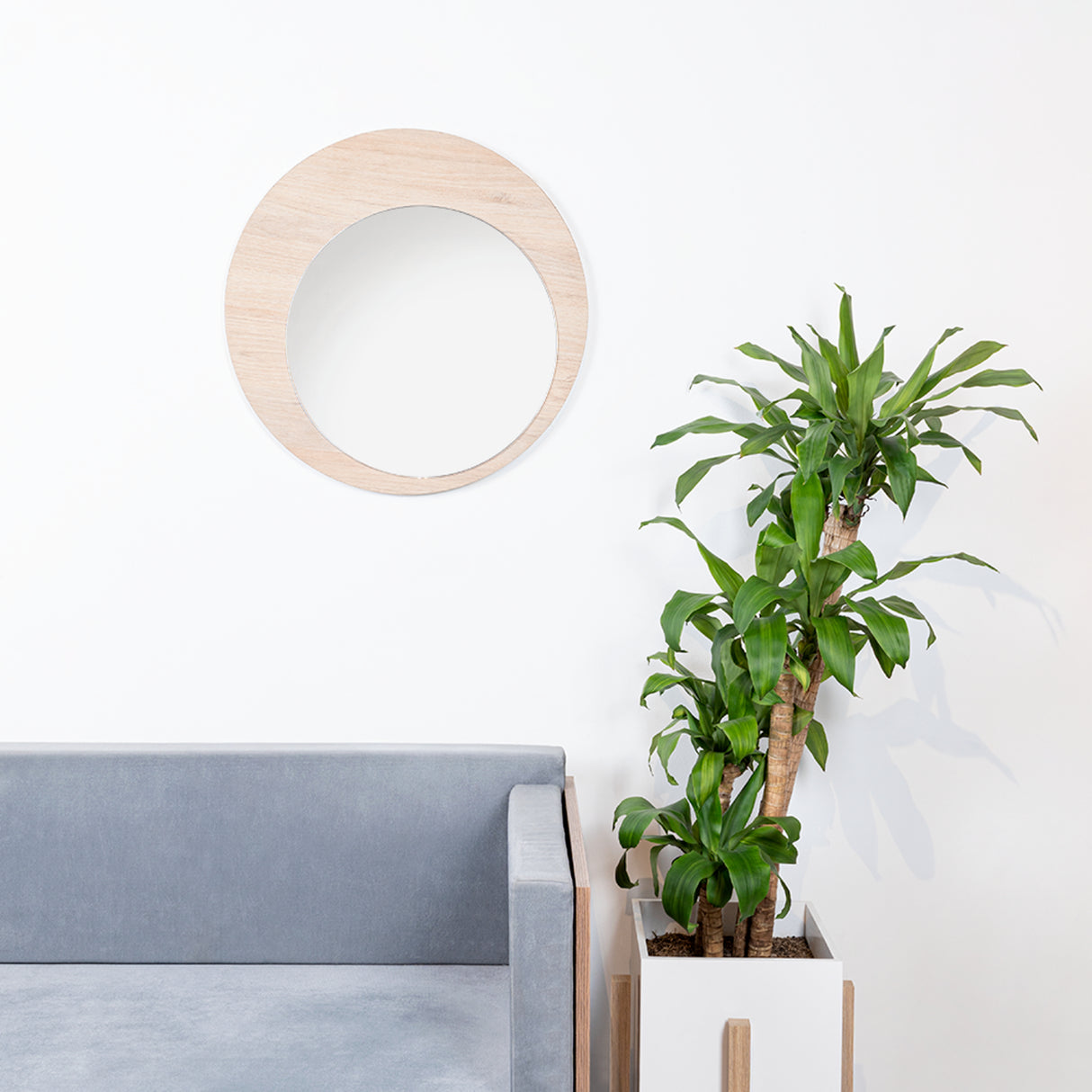 Espejo Ary 60x60cm Redondo Con Marco en Madera - Espejos Decorativos | Bylmo