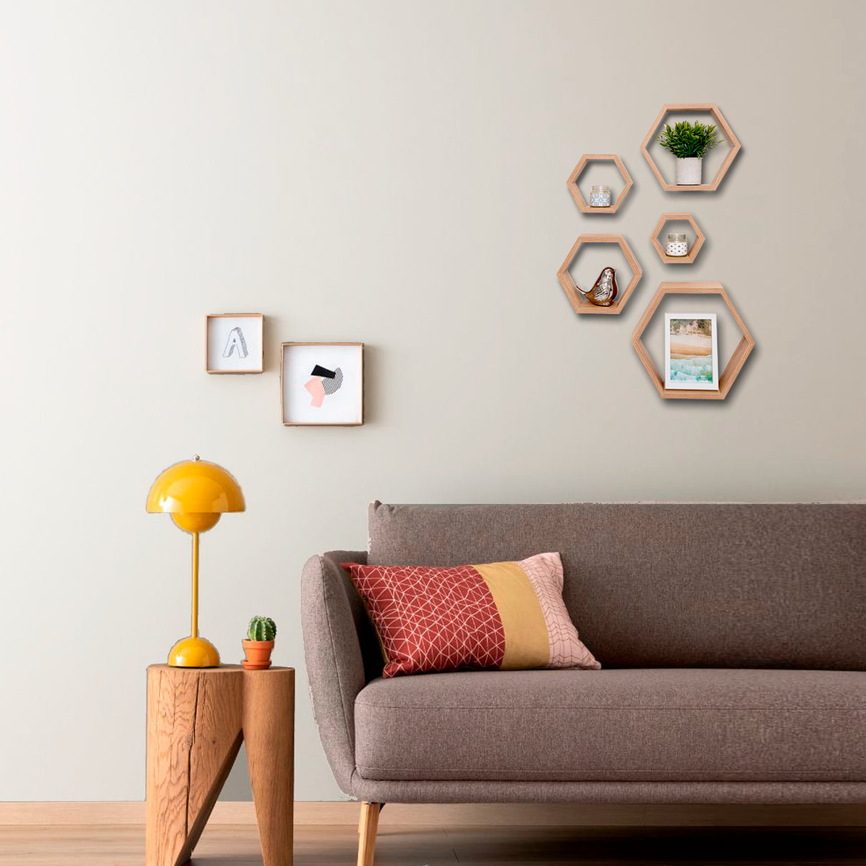 Set de 5 Repisas Grace Cafe Claro Hexagonal Flotantes de Diferentes Medidas - Repisas y Percheros | Bylmo