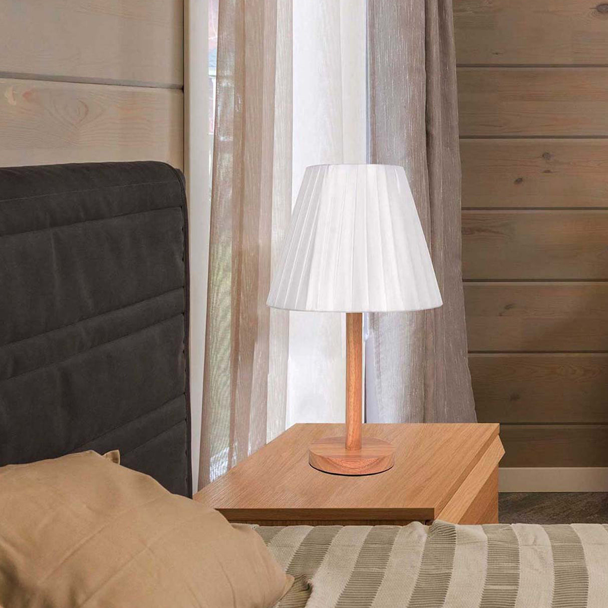 Lámpara de Mesa Tian Blanco 24x40cm con Bombilla - Iluminacion | Bylmo