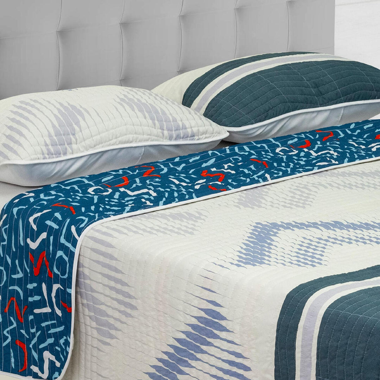 Cubrelecho Español Ambete Azul de Miniprint Para Cama Doble 140 X 190 Cm - Tendidos y Cubrelechos | Bylmo