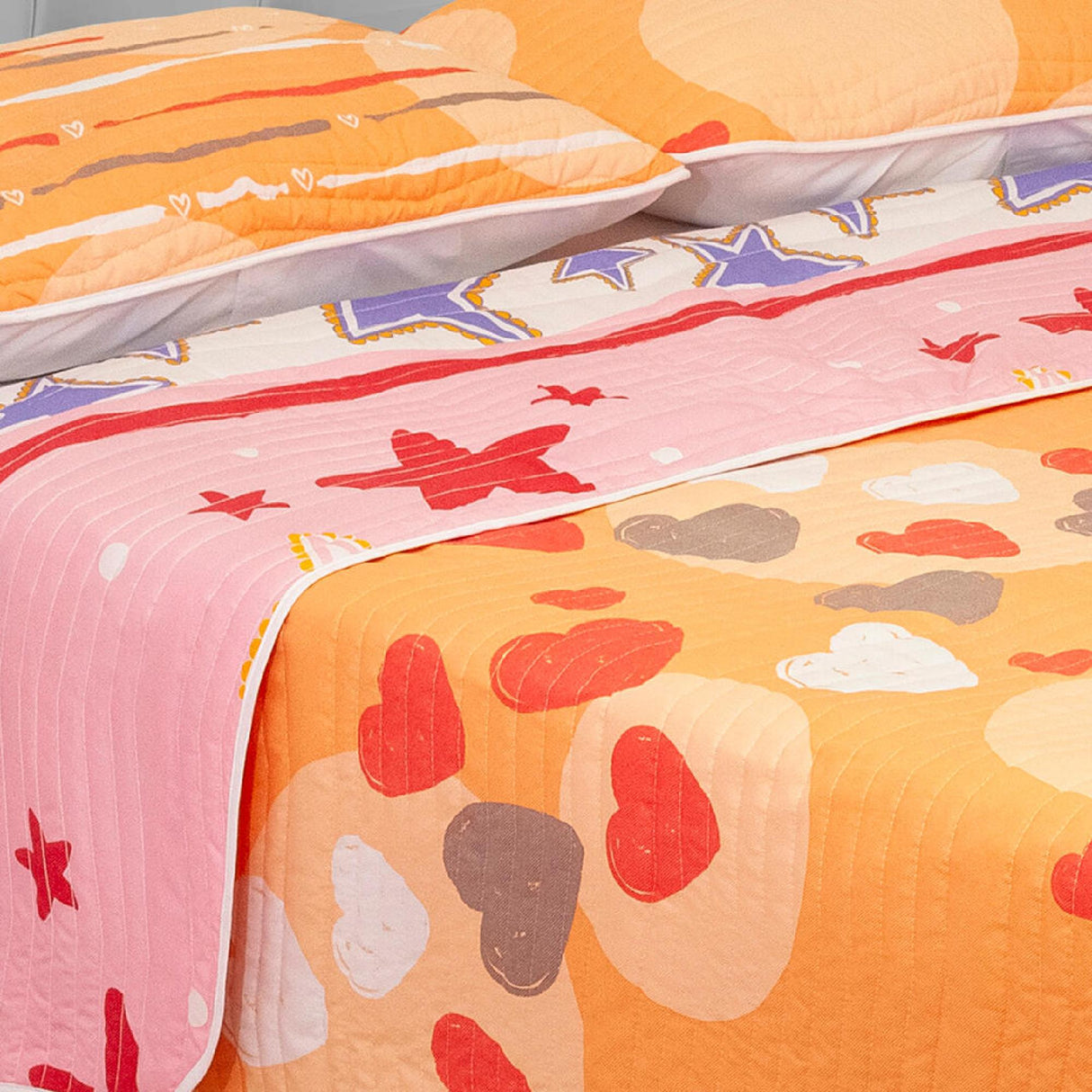Cubrelecho Español Ambete Naranja de Corazones Para Cama Semidoble 120 X 190 Cm - Tendidos y Cubrelechos | Bylmo