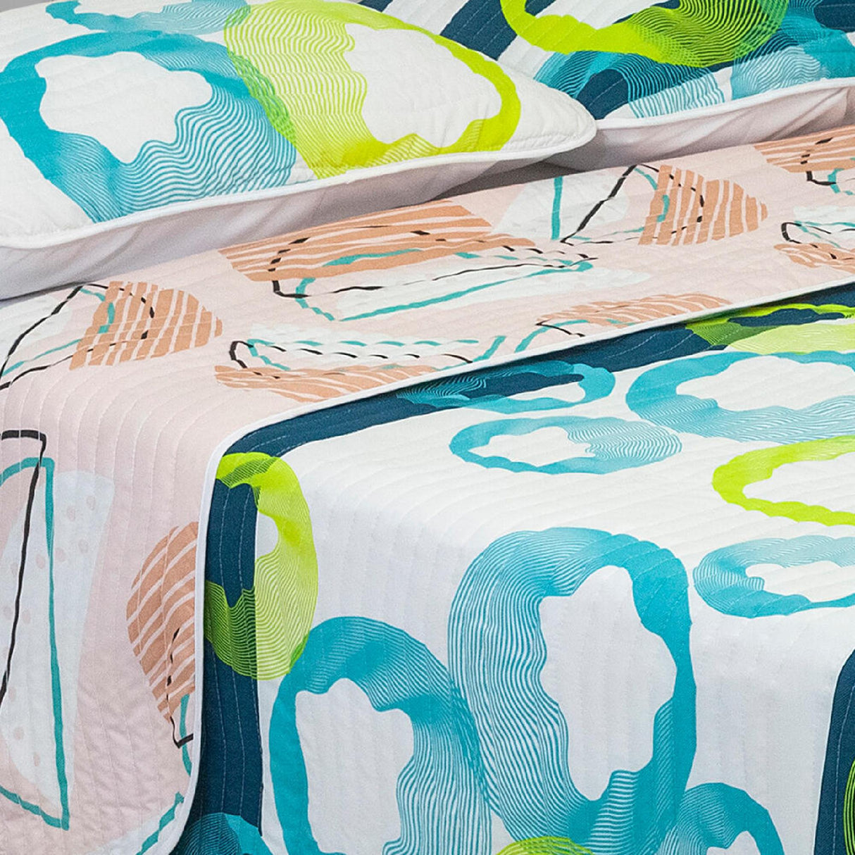 Cubrelecho Español Ambete Beige de Semicírculos Para Cama King 200 X 200 Cm - Tendidos y Cubrelechos | Bylmo