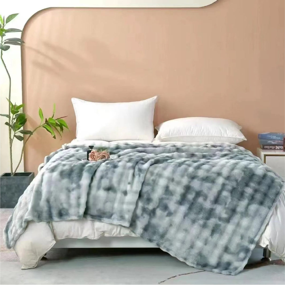 Cobija Alaska Fondo Entero Blanco Y Azul 180x200cm Muy Suave y Ligera - COBIJAS Y MANTAS | Bylmo