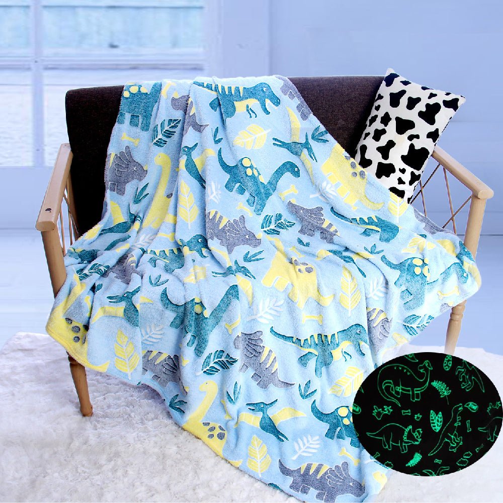 Cobija Shining Mágica Dinosaurios Verde 150x200cm Muy Suave y Ligera - COBIJAS Y MANTAS | Bylmo