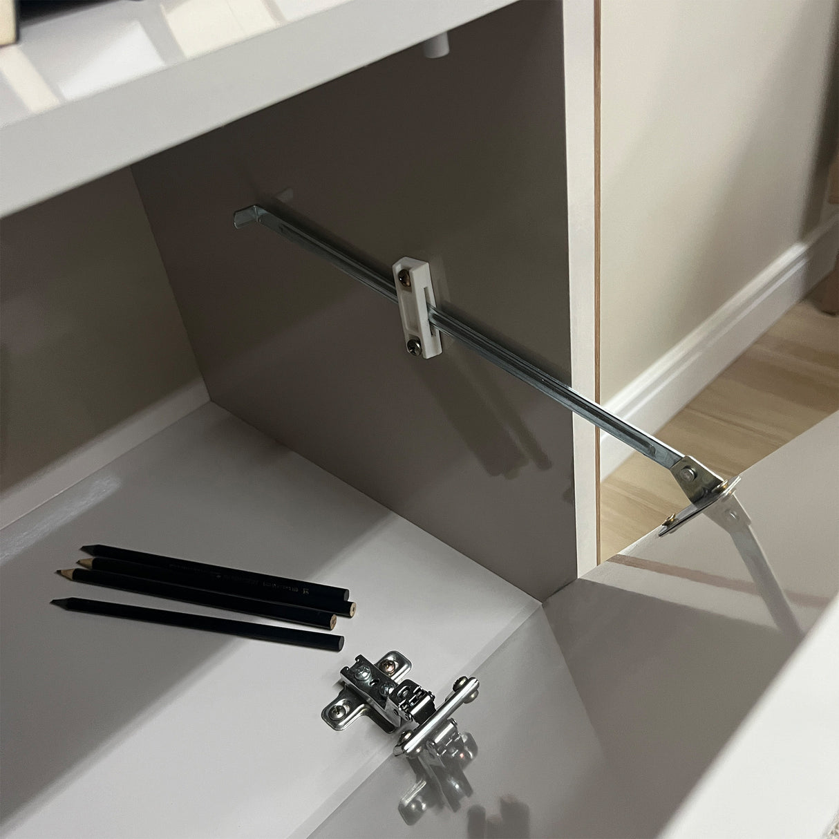 Estantería Rectangular Match Roble y Off White 63x166cm Con Cinco Entrepaños - BIBLIOTECAS Y ESTANTERIAS | Bylmo