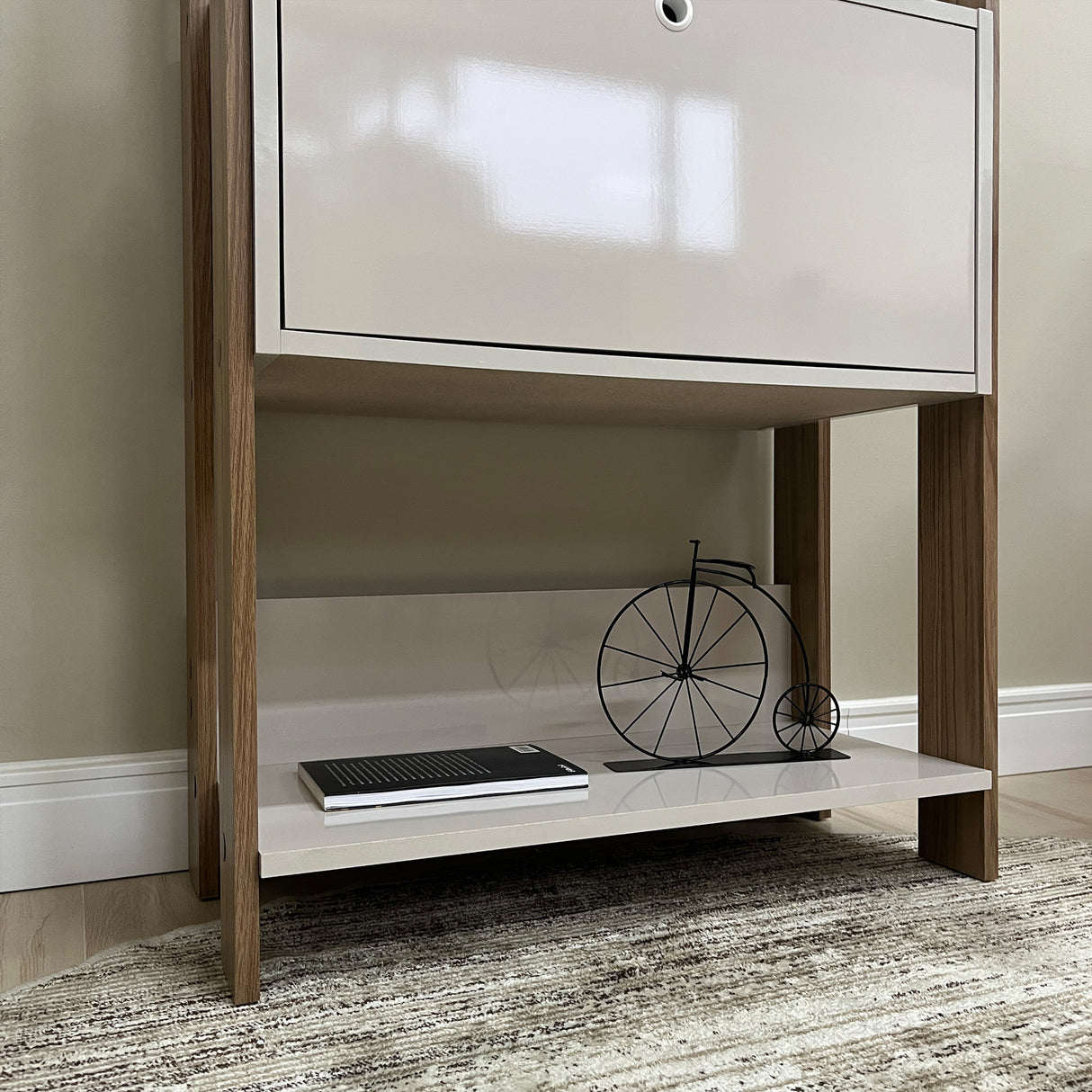 Estantería Rectangular Match Roble y Off White 63x166cm Con Cinco Entrepaños - BIBLIOTECAS Y ESTANTERIAS | Bylmo