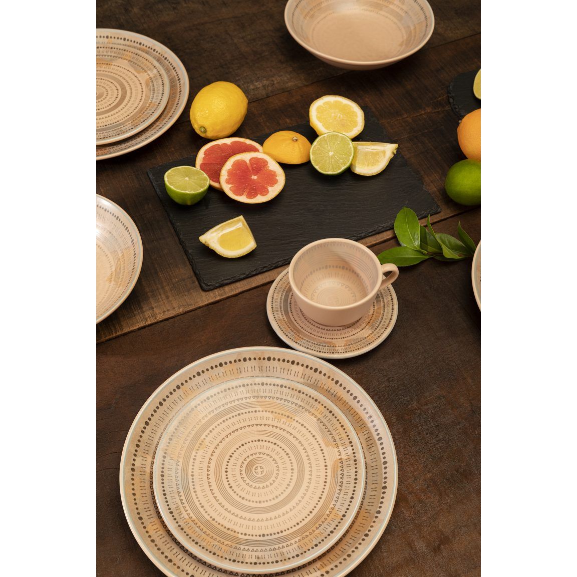 Juego De Vajillas 20 Piezas Unni Multicolor 28x28cm Circular Para Cuatro Puestos - VAJILLA | Bylmo