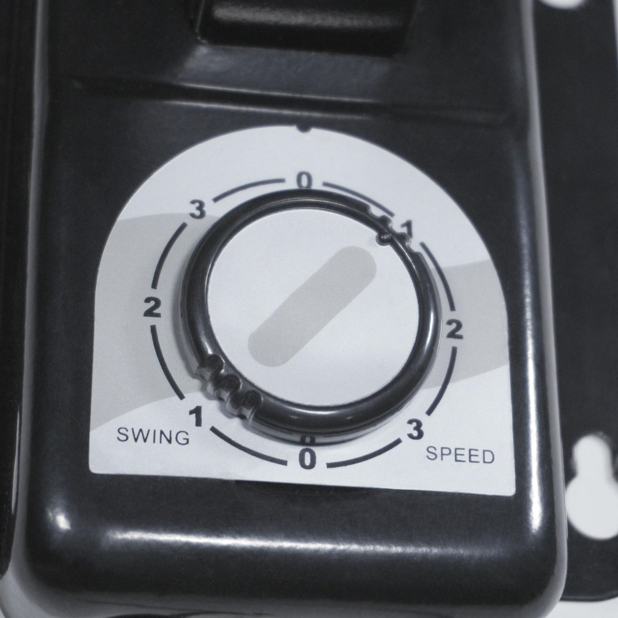 Ventilador de Pared MaxiFlow Elite Negro 33.5x63cm de Tres Velocidades con Oscilación - VENTILADORES | Bylmo