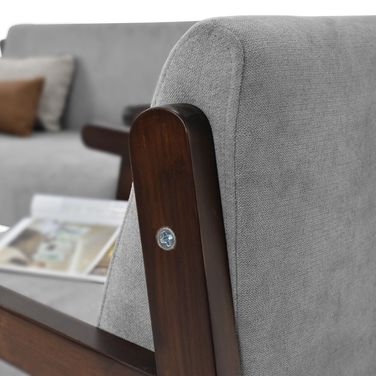 Sala Segovia Plata 116x76cm de Tres Puestos con Apoya Brazos Resistente a Rasguños - SOFAS Y POLTRONAS | Bylmo