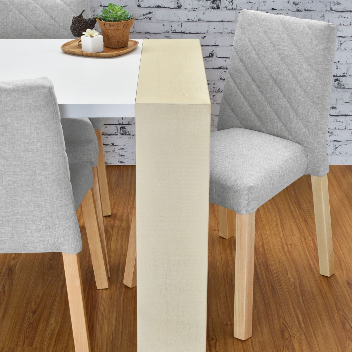 Silla de Comedor Cataluña Plata 48x87cm con Espaldar y con Asiento Cuadrado - SILLAS Y BUTACOS | Bylmo