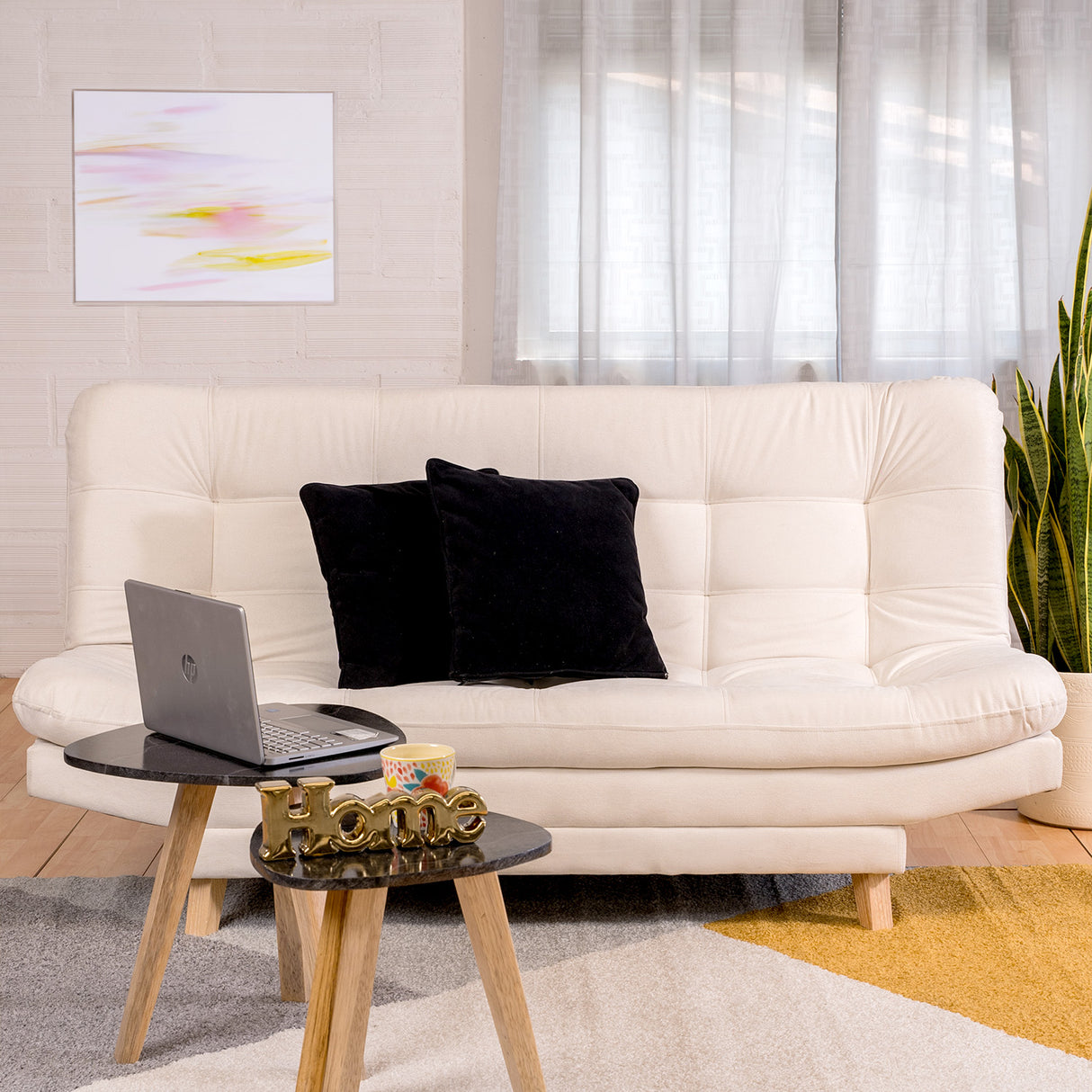 Sofá Cama Valencia Marfil 180x85cm De Tres Puestos Antifluido con Patas y Dos Cojines Decorativos - SOFAS Y POLTRONAS | Bylmo