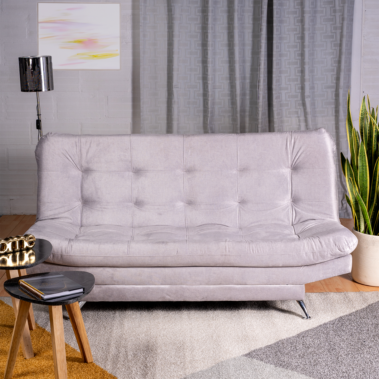 Sofá Cama Valencia Plata 180x85cm De Tres Puestos Antifluido con Patas y Dos Cojines Decorativos - SOFAS Y POLTRONAS | Bylmo