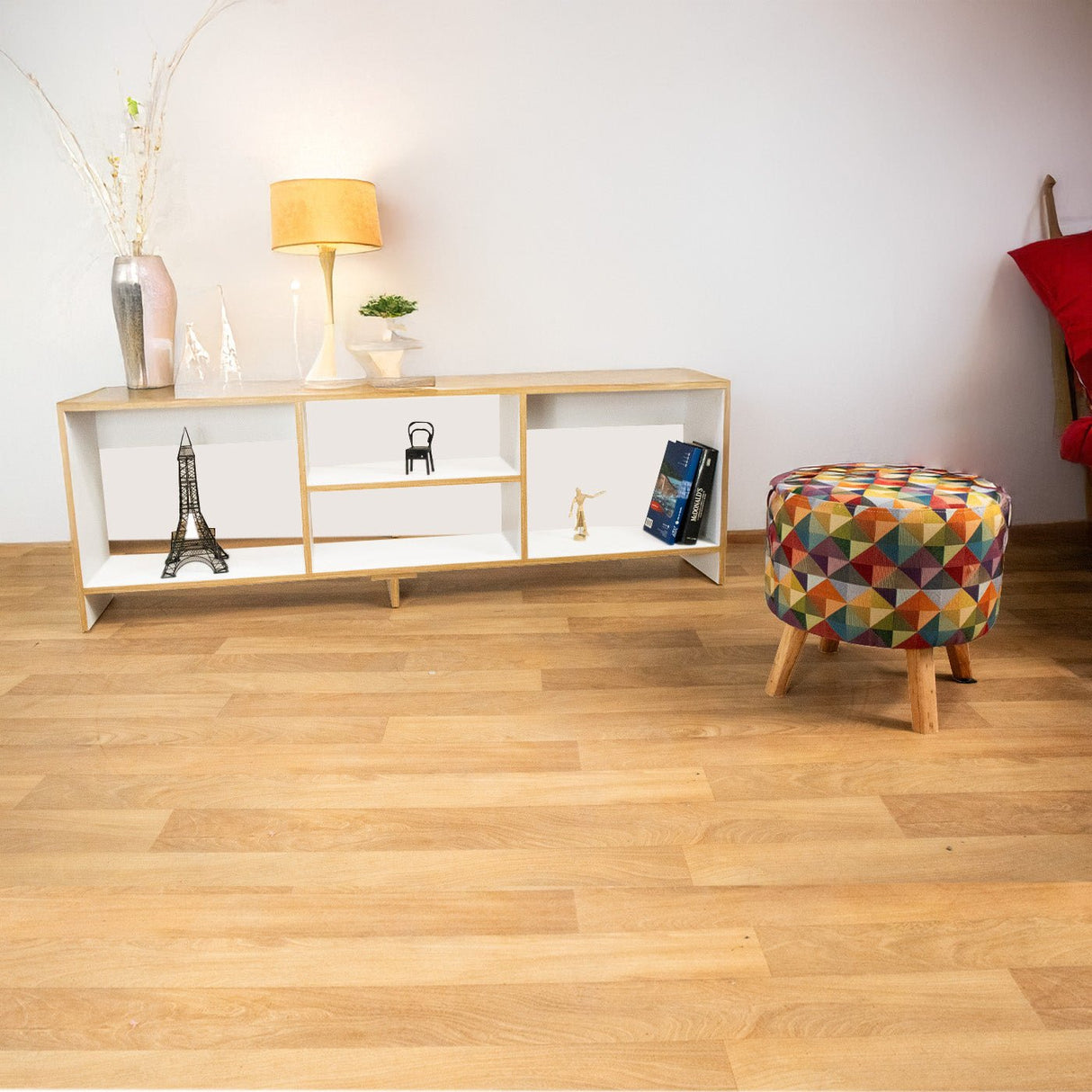 Combo Mueble de TV con Puff Eco Plus Fresno 150x50cm Para TV Hasta 65 Pulgadas con Cuatro Compartimientos - MUEBLES DE TV | Bylmo