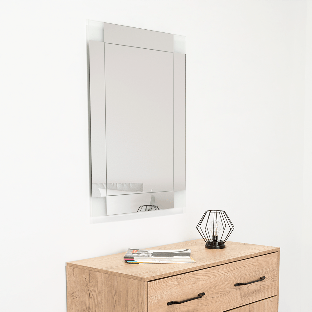 Espejo de Baño Yorlin Gris 60x80cm Rectangular sin Marco y con Sandblasting - ESPEJOS DE BANHO | Bylmo