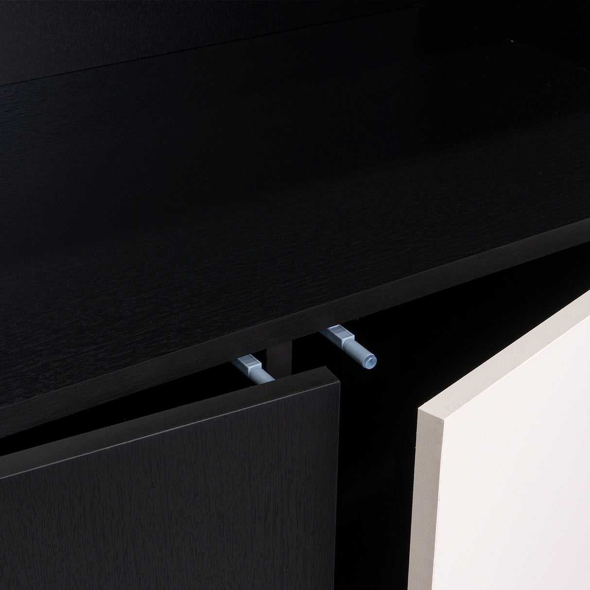 Bar Cuera Capri y Wengue 78.4x106.6cm con Cinco Compartimientos y con Seis Portabotellas - BARES | Bylmo