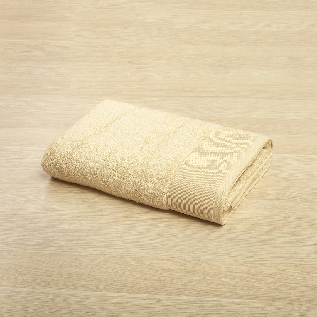 Toalla de Cuerpo Modha Beige 70x140cm Fondo Entero - TOALLAS | Bylmo