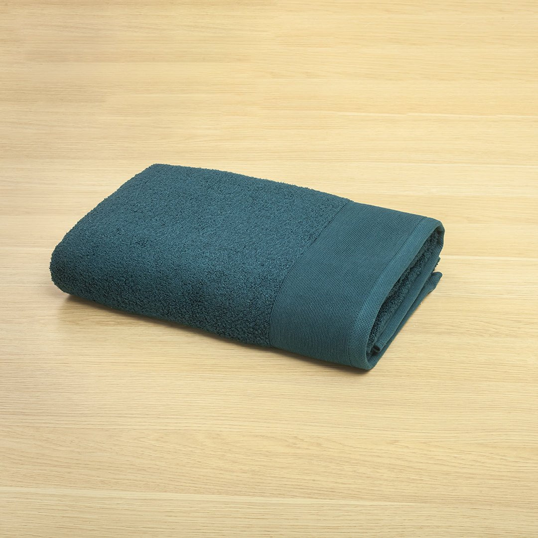 Toalla de Cuerpo Modha Azul Marino 70x140cm Fondo Entero - TOALLAS | Bylmo