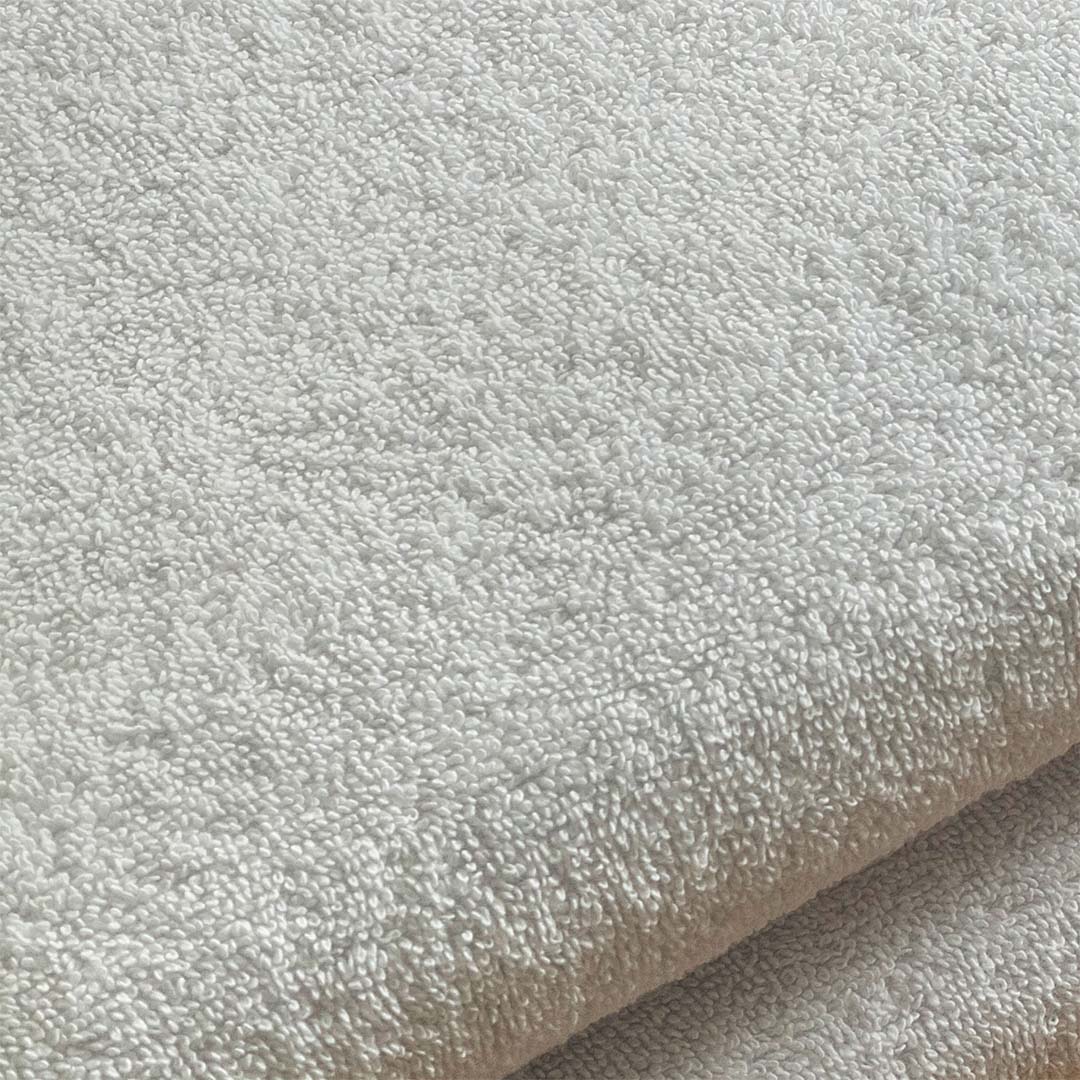 Toalla de Cuerpo Hotelera Blanco 70x140cm Fondo Entero - TOALLAS | Bylmo