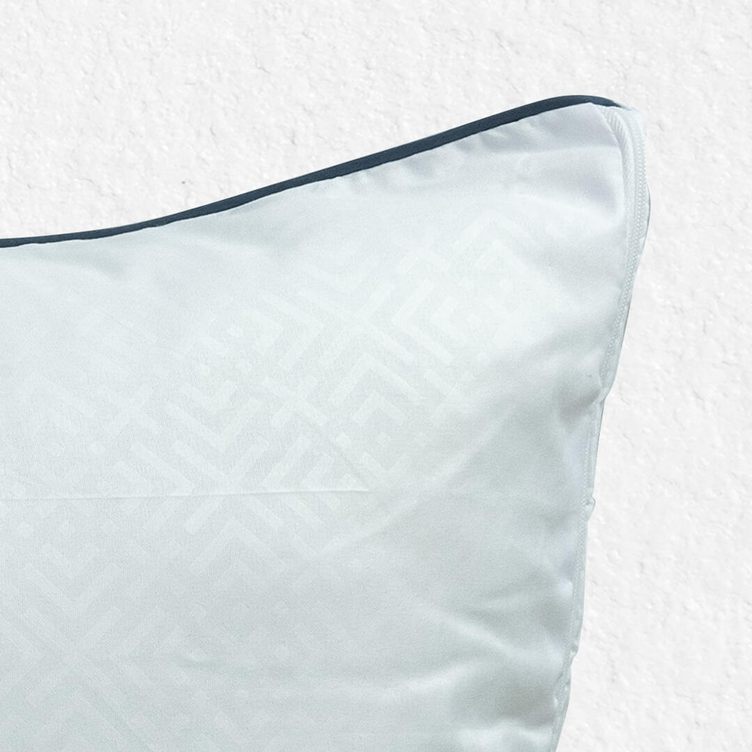 Almohada Antifluido Blanco 50x70cm de Fibra Siliconada Medio Multipostura - ALMOHADAS | Bylmo