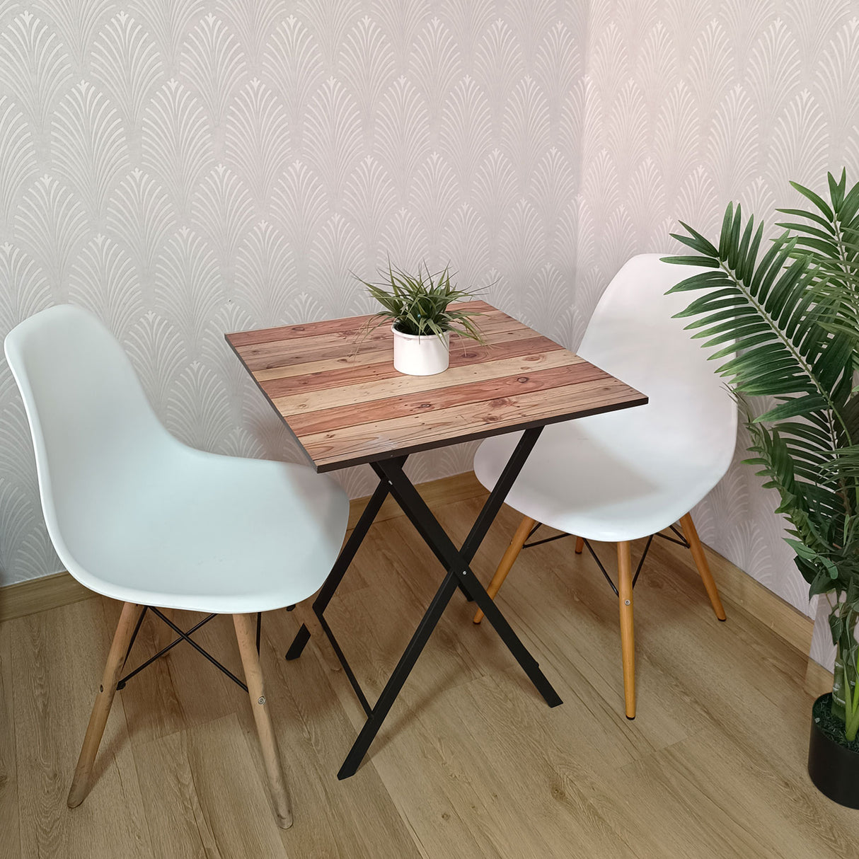 Mesa auxiliar Negro 59x70cm Cuadrada Apilable y Plegable - MESAS AUXILIARES | Bylmo