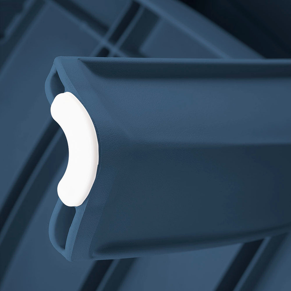 Silla Rimax Barú Azul Petróleo 59x82.5cm con Espaldor y con Apoya Brazos - SILLAS Y BUTACOS | Bylmo