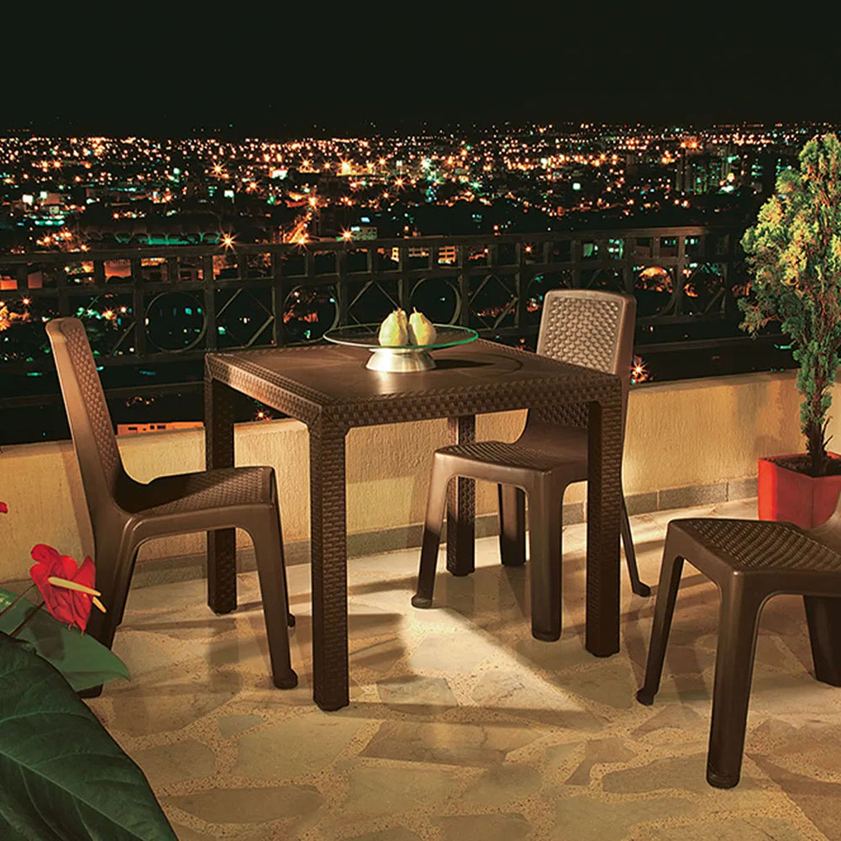 Combo Comedor y 4 Sillas sin Brazos Rimax Eterna Wengue 80.5x72.5cm Cuadrado - COMEDORES | Bylmo