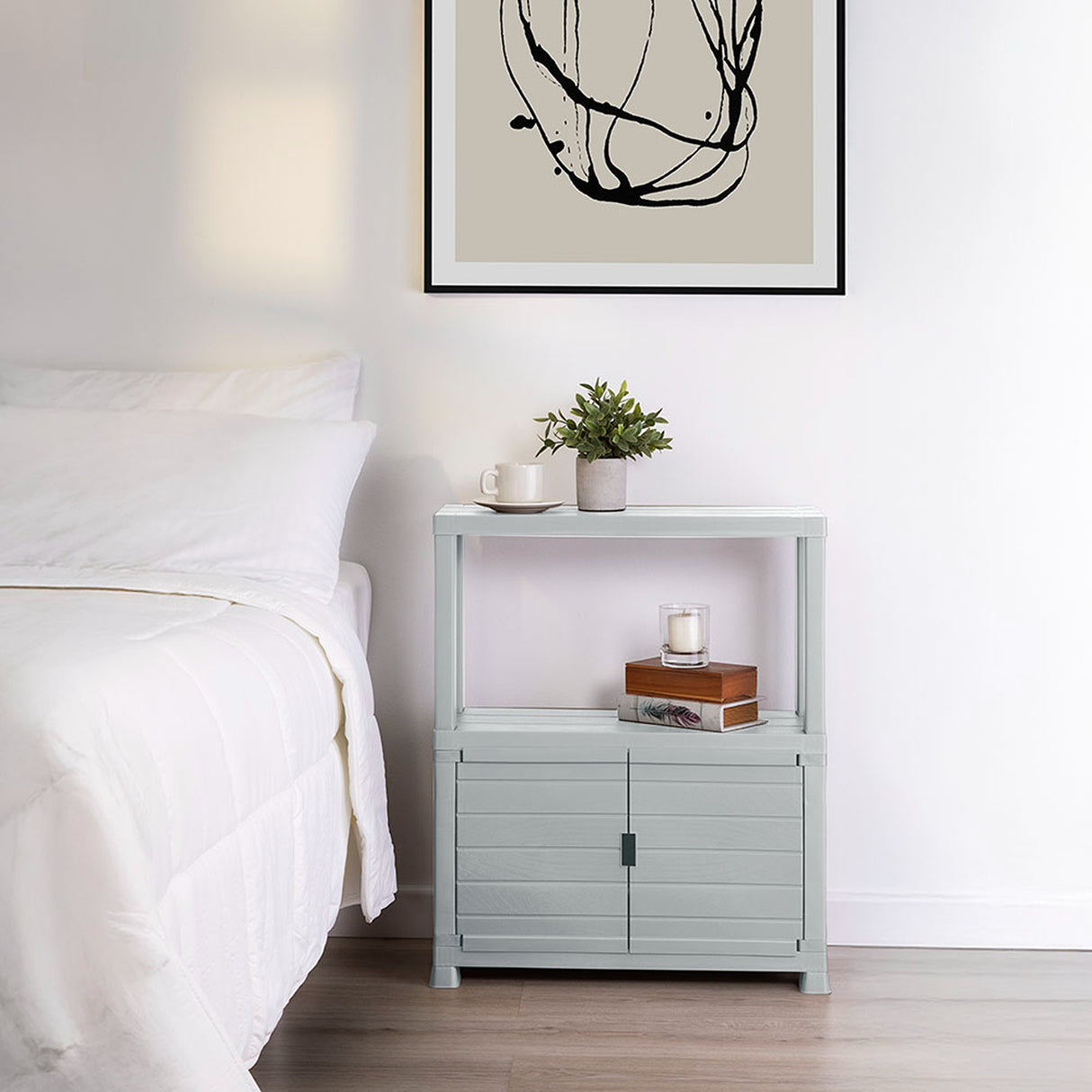 Arrimo Rimax Gris Hielo 24.5x72.8cm con Dos Puertas y Un Compartimiento - BIFES Y ARRIMOS | Bylmo