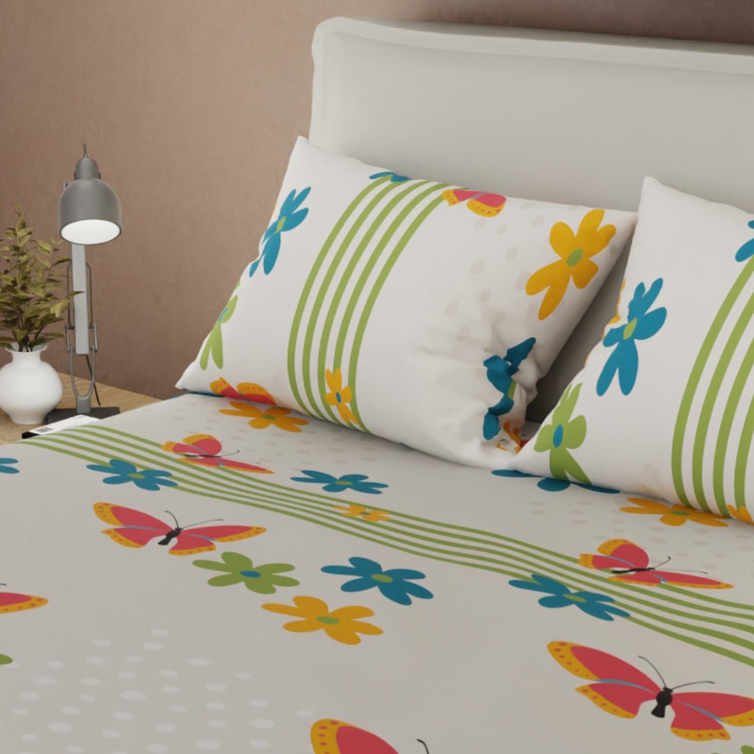 Sábana Ajustable Sueños Glow Blanco Apagado y Verde para Cama Queen 160 X 190 Cm Flores Y Mariposas - SABANAS | Bylmo