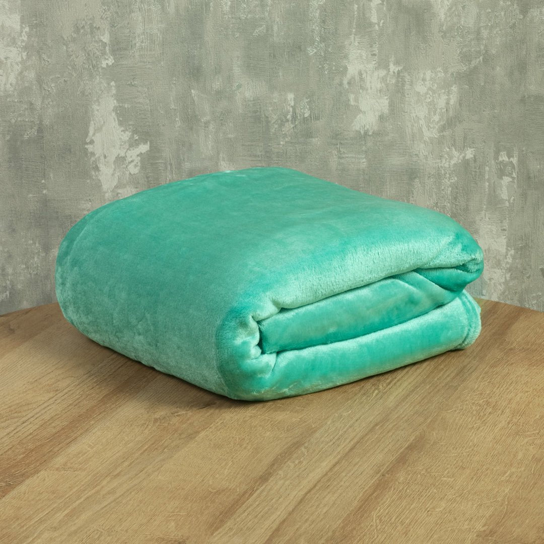 Cobija Piel de Durazno Soft Aguamarina 180x200cm Fondo Entero - COBIJAS Y MANTAS | Bylmo