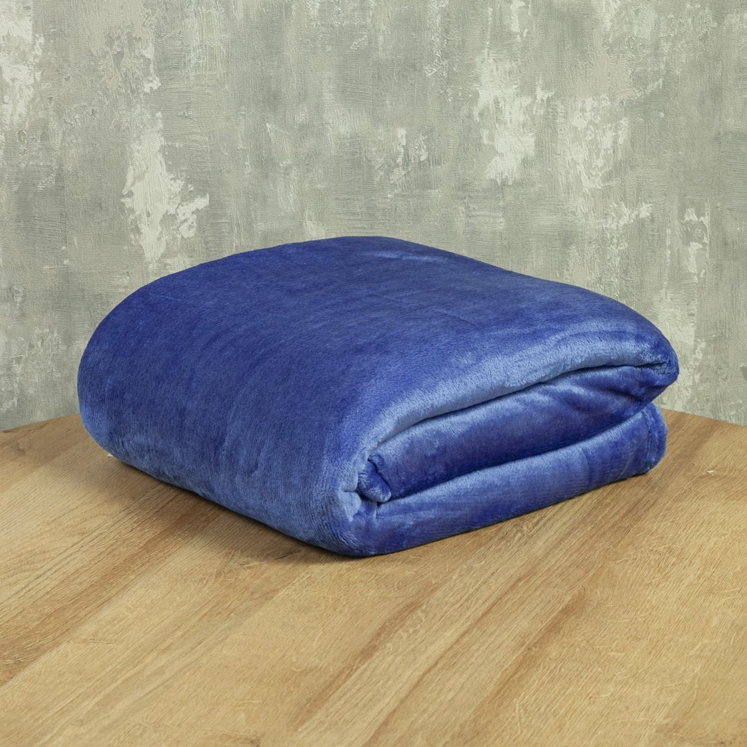 Cobija Piel de Durazno Soft Azul Rey 180x200cm Fondo Entero - COBIJAS Y MANTAS | Bylmo