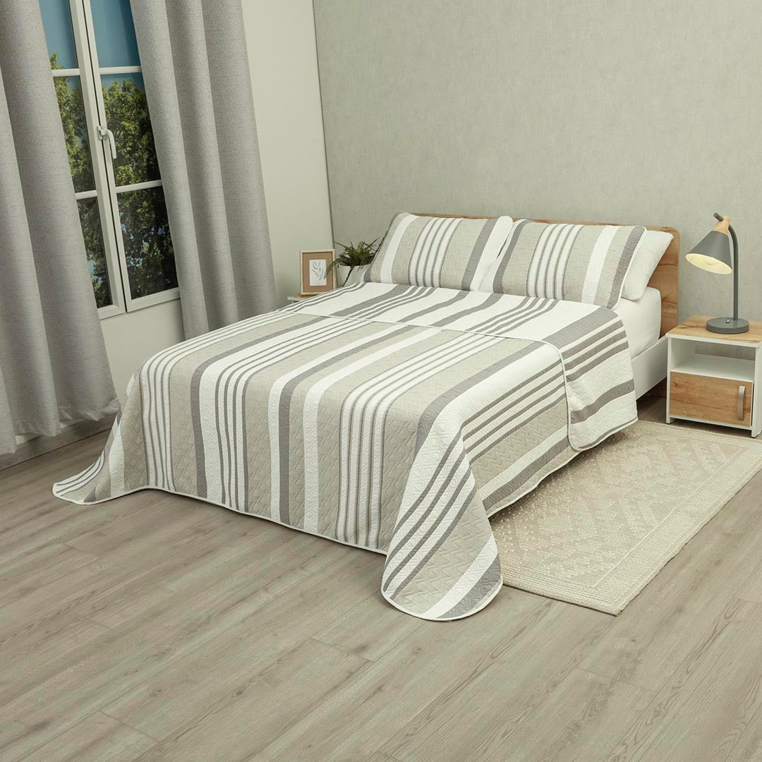 Cubrelecho Doble Faz Trama Gris y Beige para Cama Queen 160 X 190 Cm Prensado de Lineas - TENDIDOS Y CUBRELECHOS | Bylmo