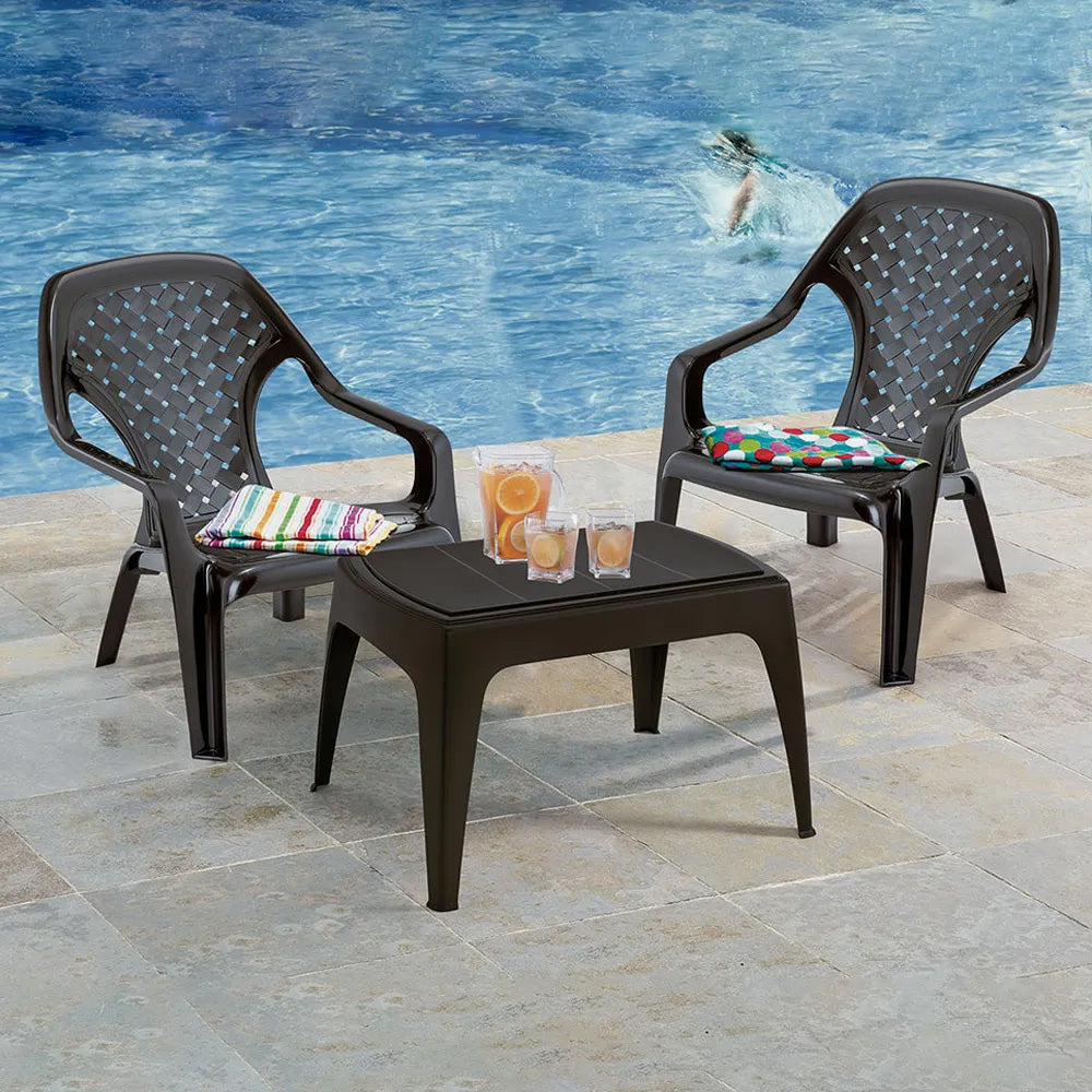 Combo Mesa de Centro Exterior Rimax Wengue 67.6x42.5cm Rectangular con Dos Sillas Playeras - MESAS DE EXTERIOR | Bylmo