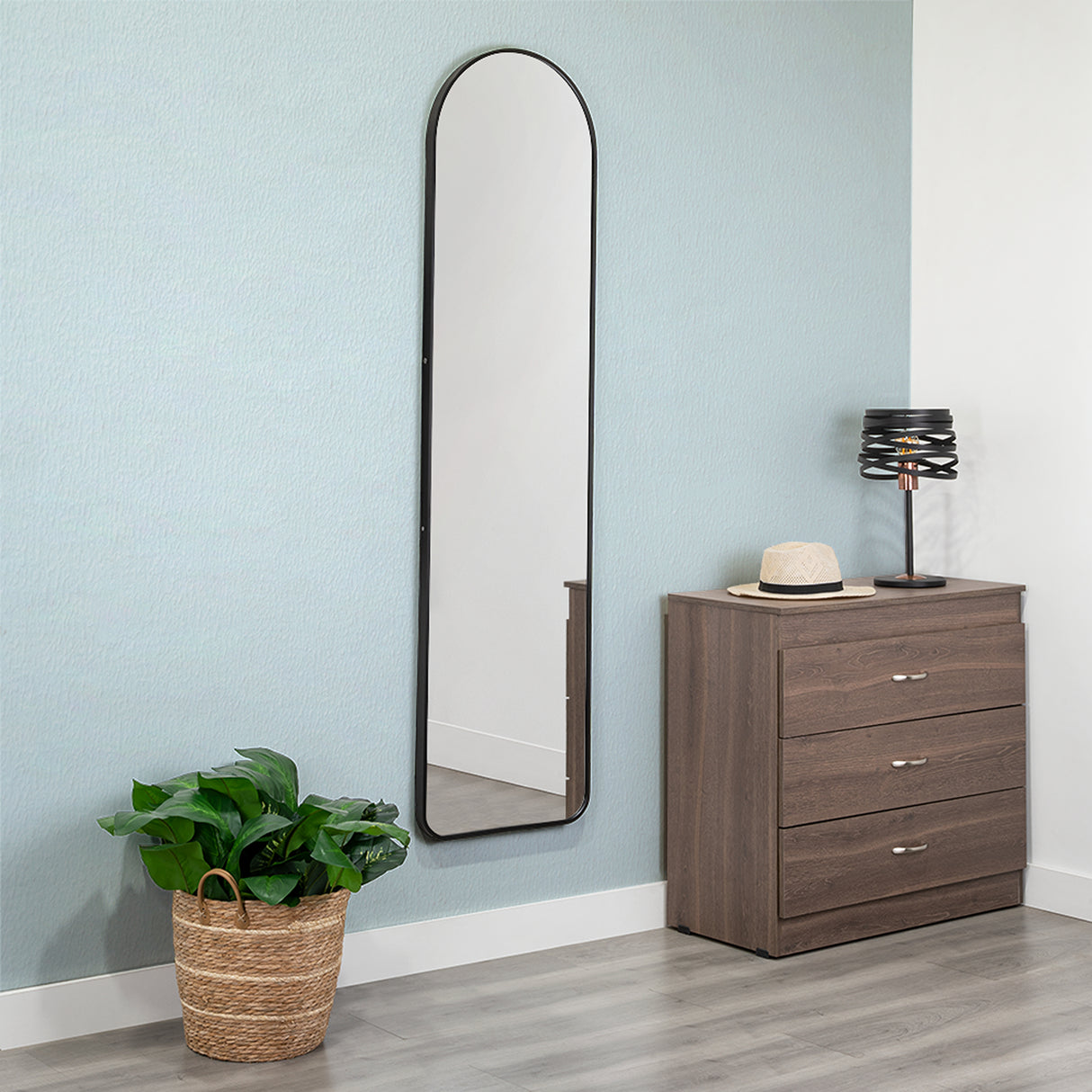 Espejo de Piso Liverpool Negro 45x170cm Rectangular con Marco Metálico - ESPEJOS DE PARED | Bylmo