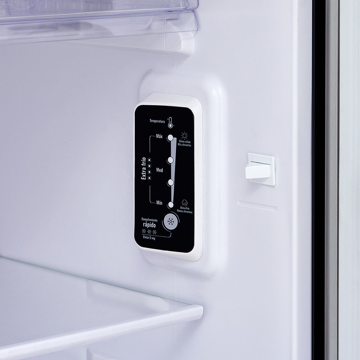 Nevera No Frost Haceb Inox 74x175.5cm De 404 Litros con Dispensador de Agua - NEVERAS | Bylmo