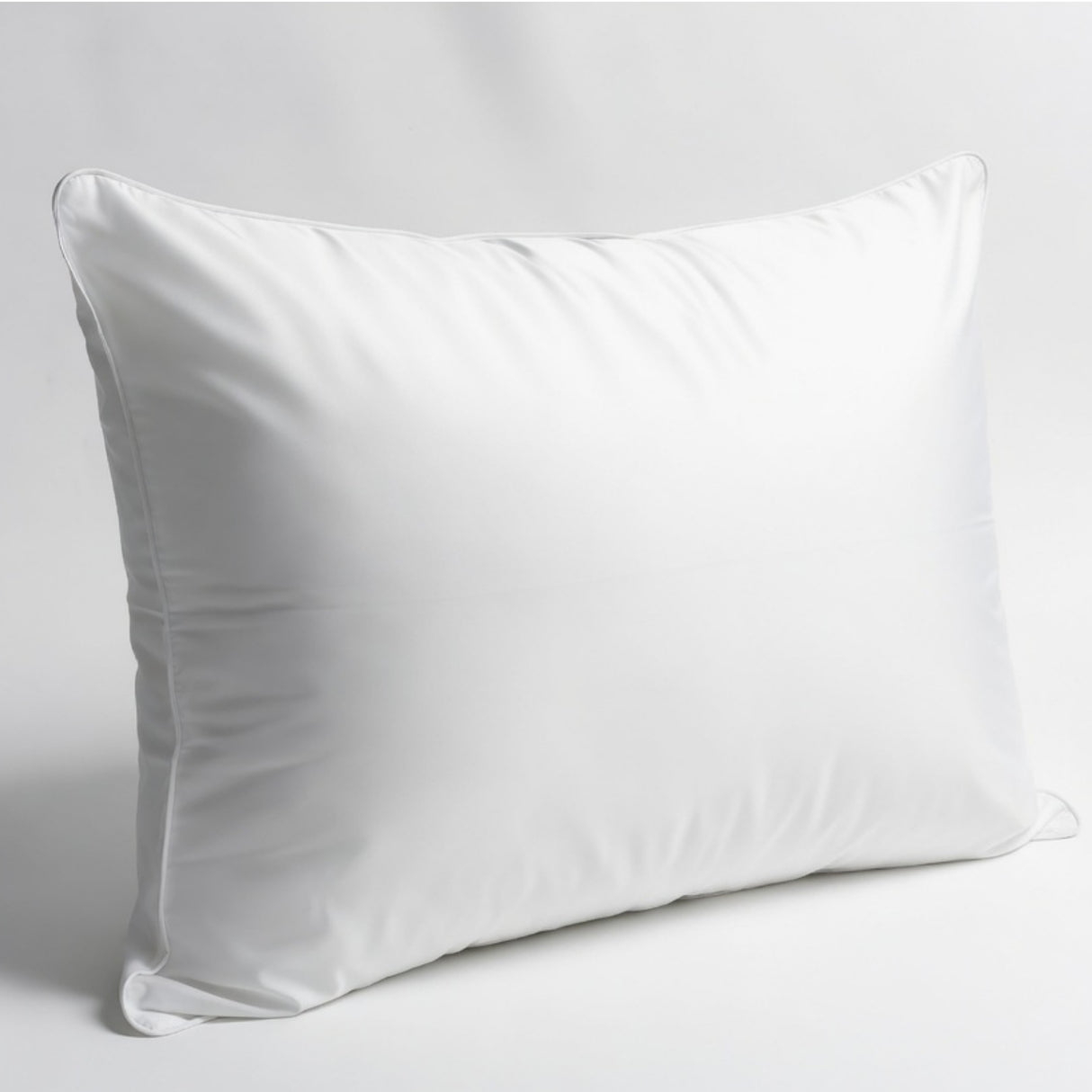 Combo 2 Almohadas Hotelera Blanco 50x70cm de Relleno de Fibra Siliconada Medio Suave Hipoelergénica Multi Postura