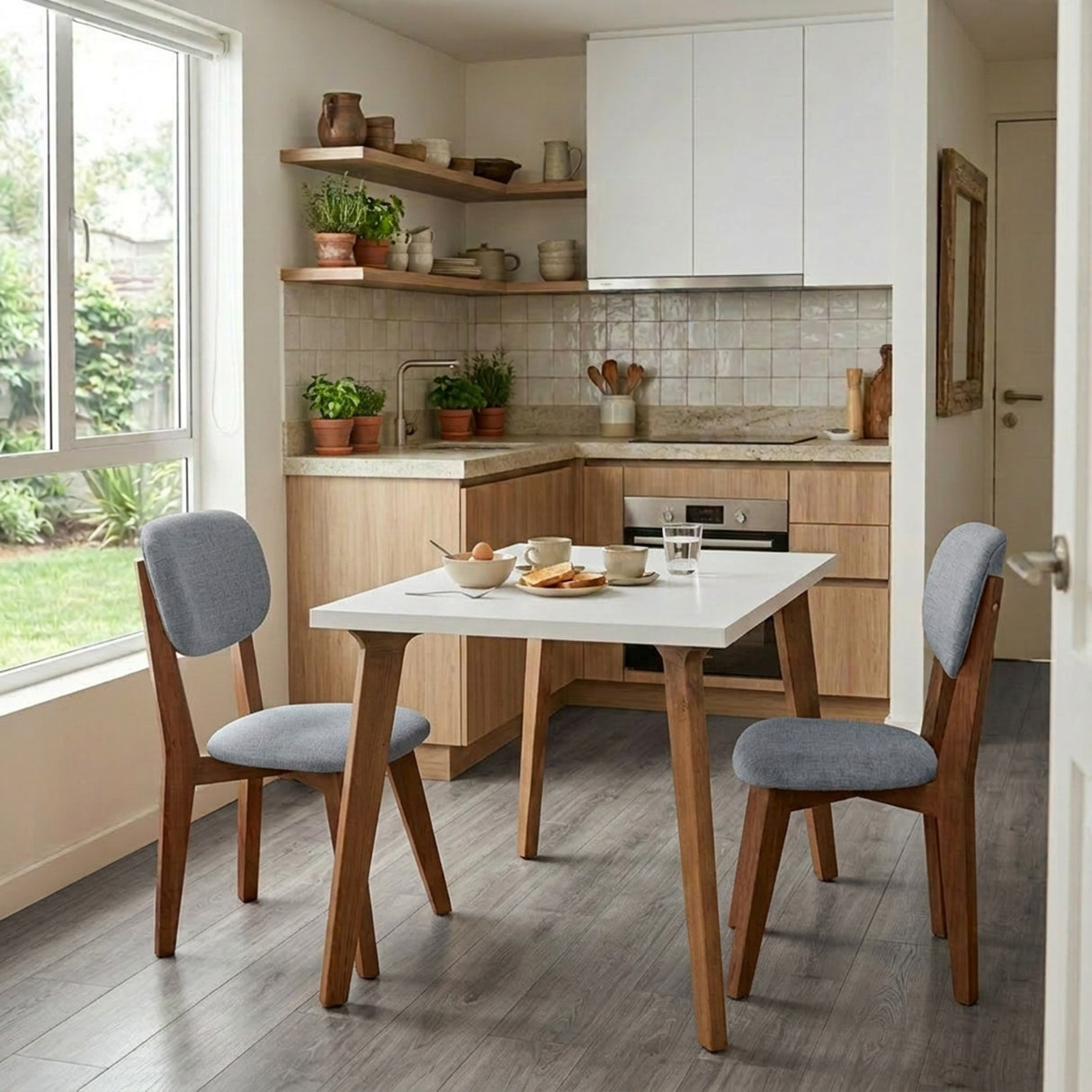 Silla de Comedor Adela Gris y Matiz Caoba 50x93cm de Asiento Ovalador con Espaldar y sin Apoya Brazos