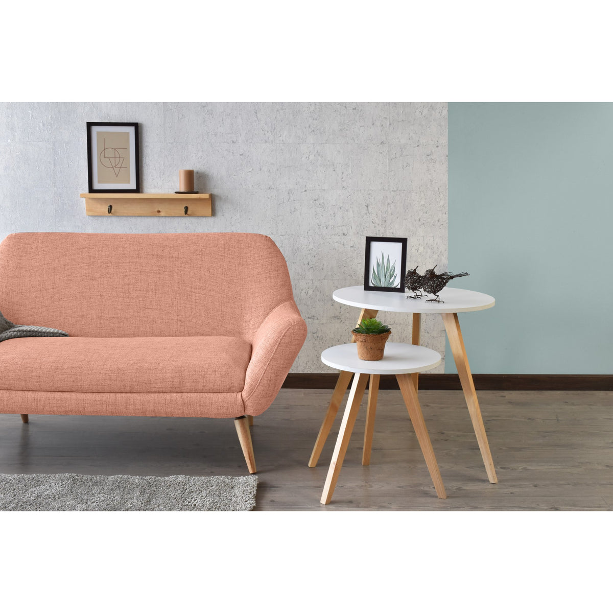 Sofá Cannes Salmón Dicosta y Matiz Natural 136x85cm de Dos Puestos con Apoya Brazos