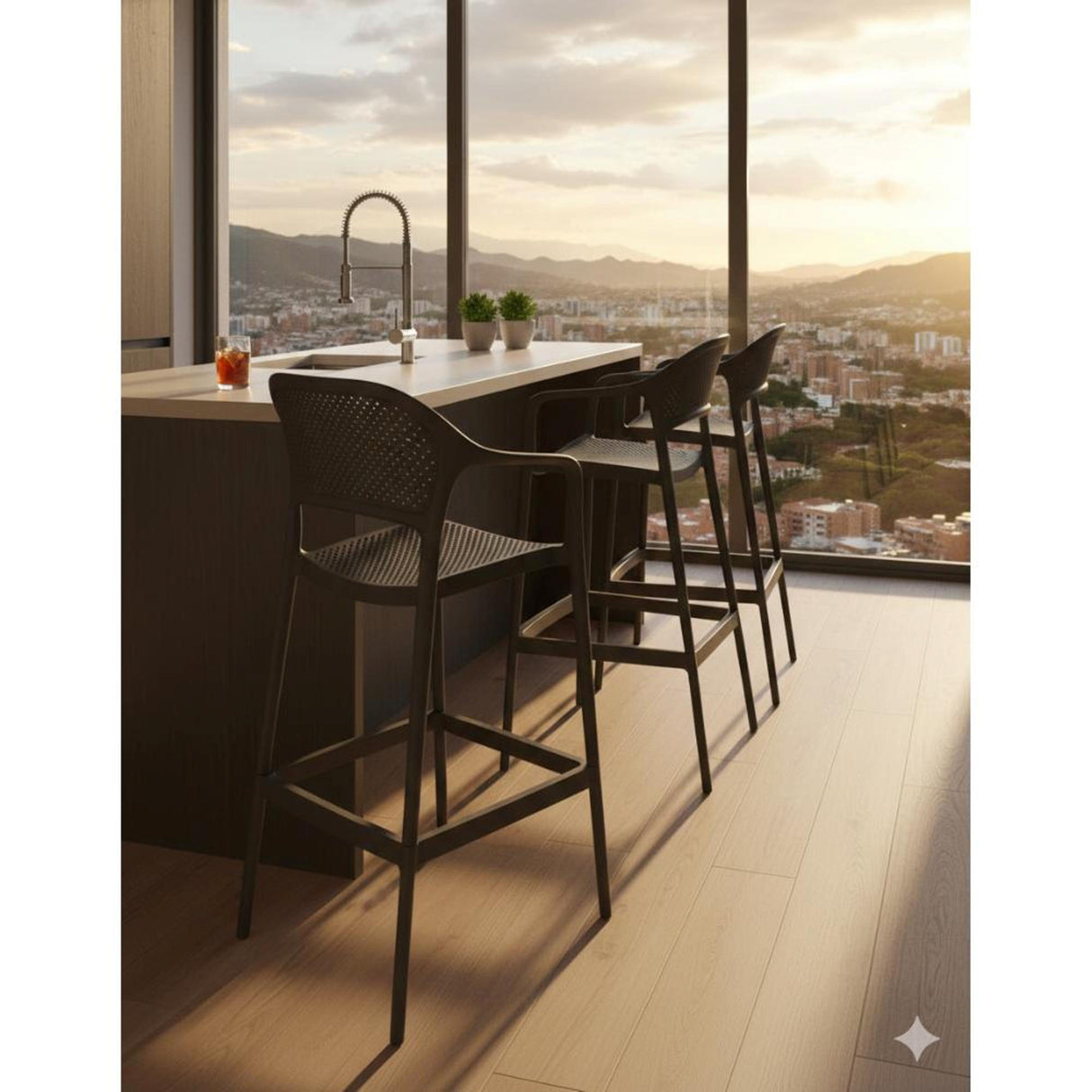 Silla Bar para Exteriores Curitiva Negro 56x109cm con Espaldar y con Apoya Brazos