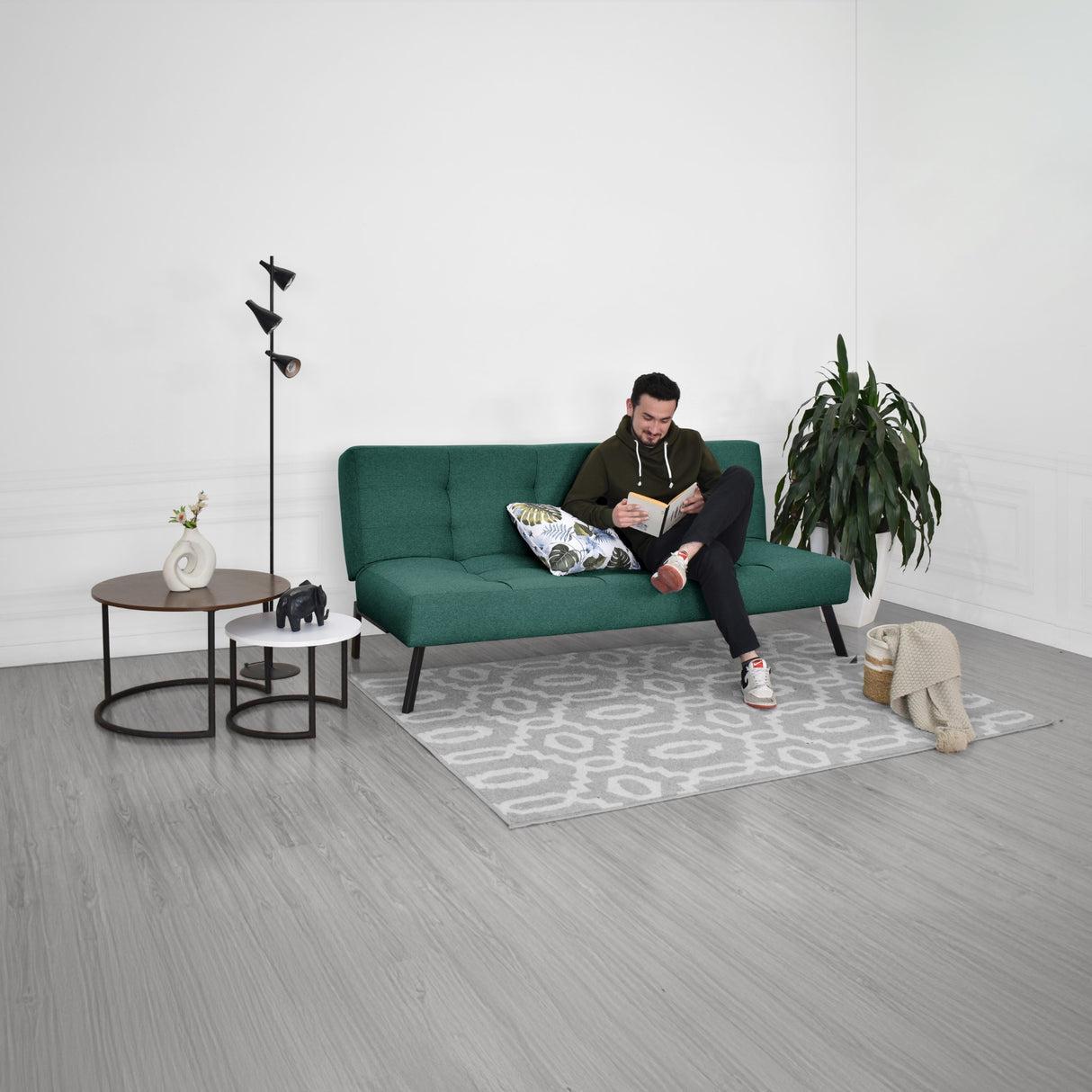 Sofá Cama Asher Petróleo Eureka y Metálico Negro 184x80cm de Tres Puestos Reclinable sin Apoya Brazos