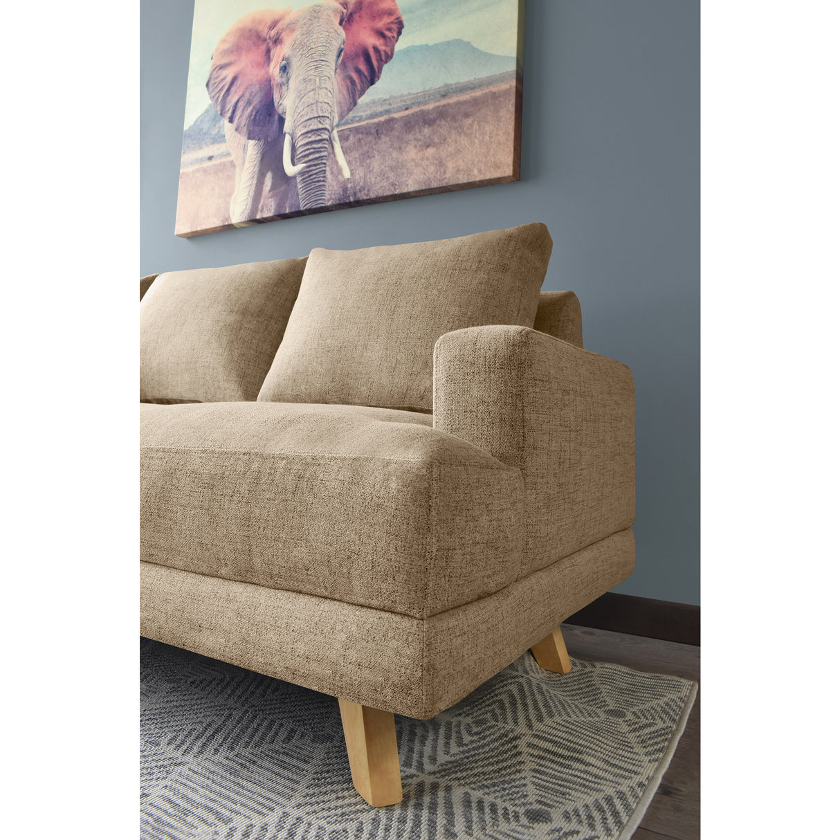 Sofá Lisboa Beige Dicosta y Matiz Natural 192x85cm de Tres Puestos con Apoya Brazos