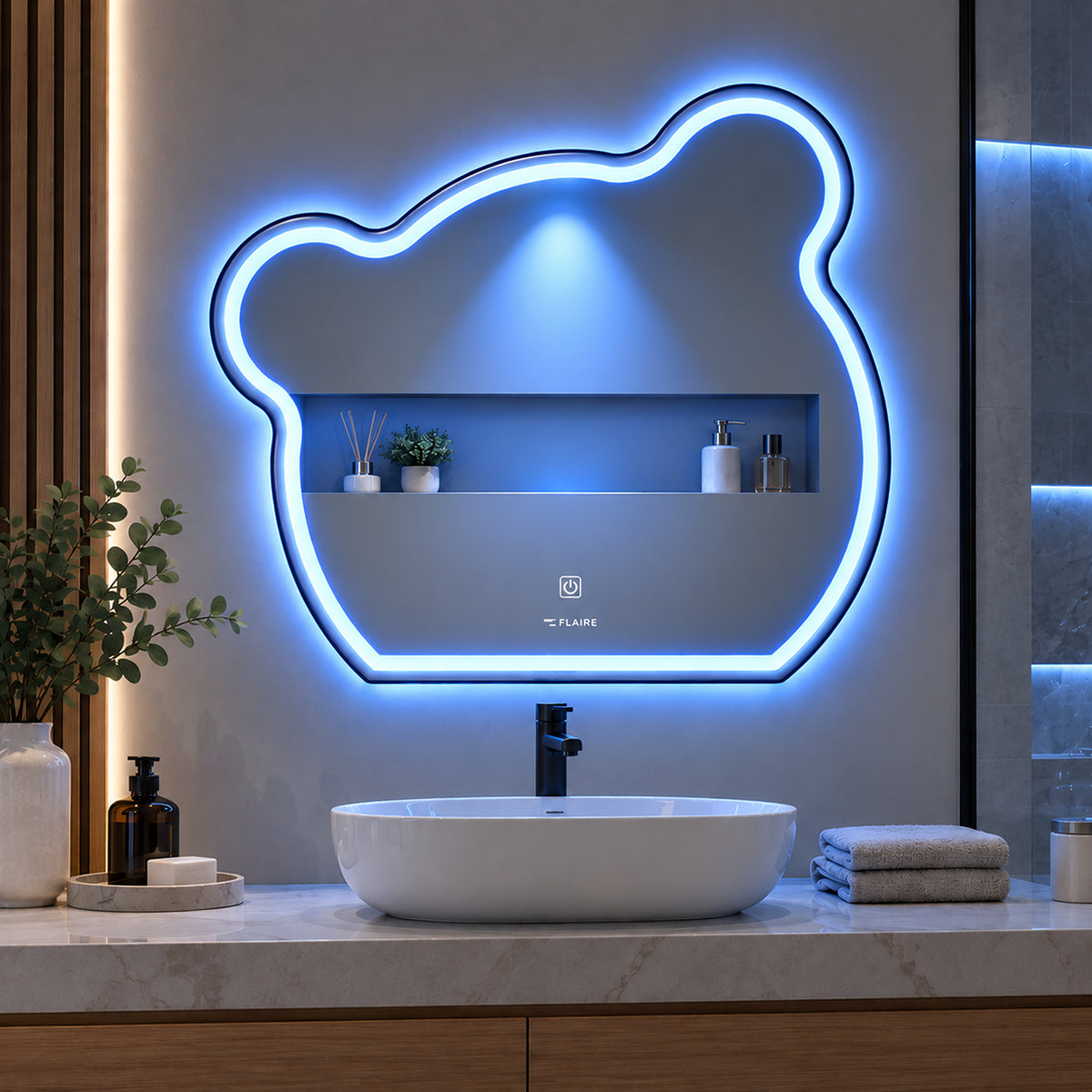 Espejo de baño LED plateado en forma de oso 75x60 cm con luz multitemperatura