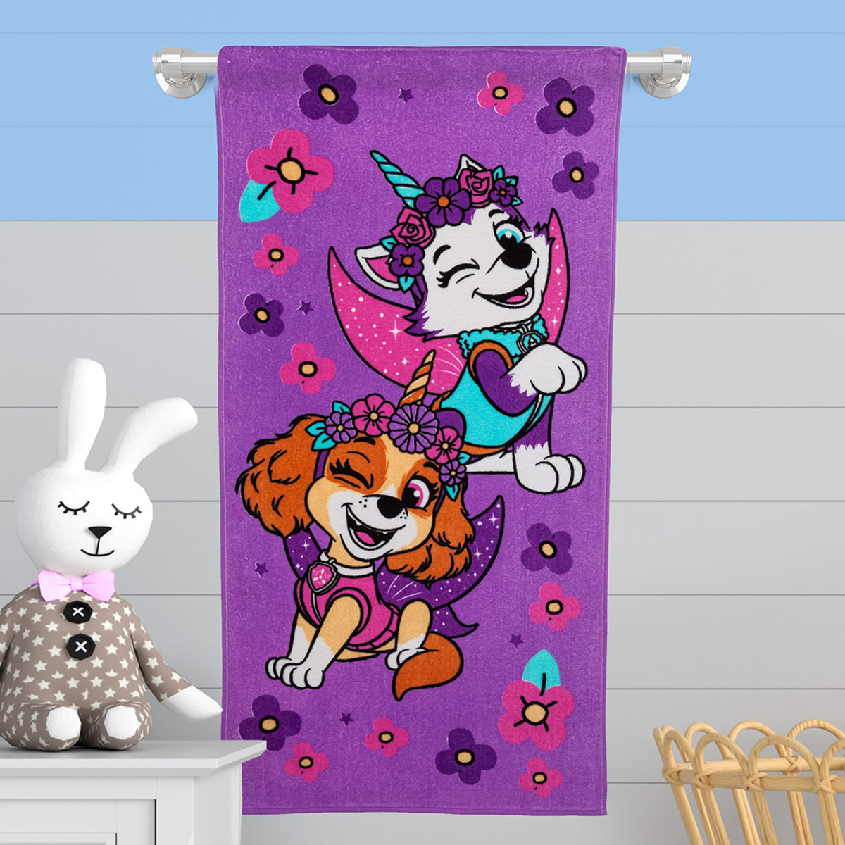 Toalla infantil morada Paw Patrol en coral fleece 60x120 cm